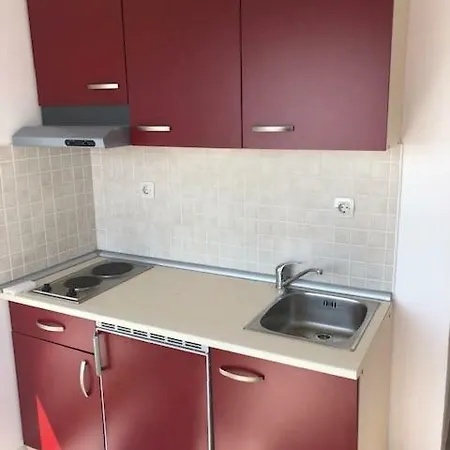 Apartman Sara *
